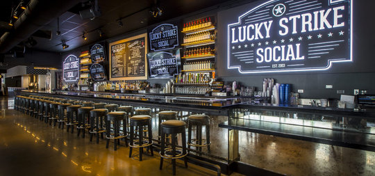Lucky Strike at Wrigleyville | Lucky Strike